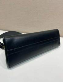 Picture of Prada Handbags _SKUfw227467229fw